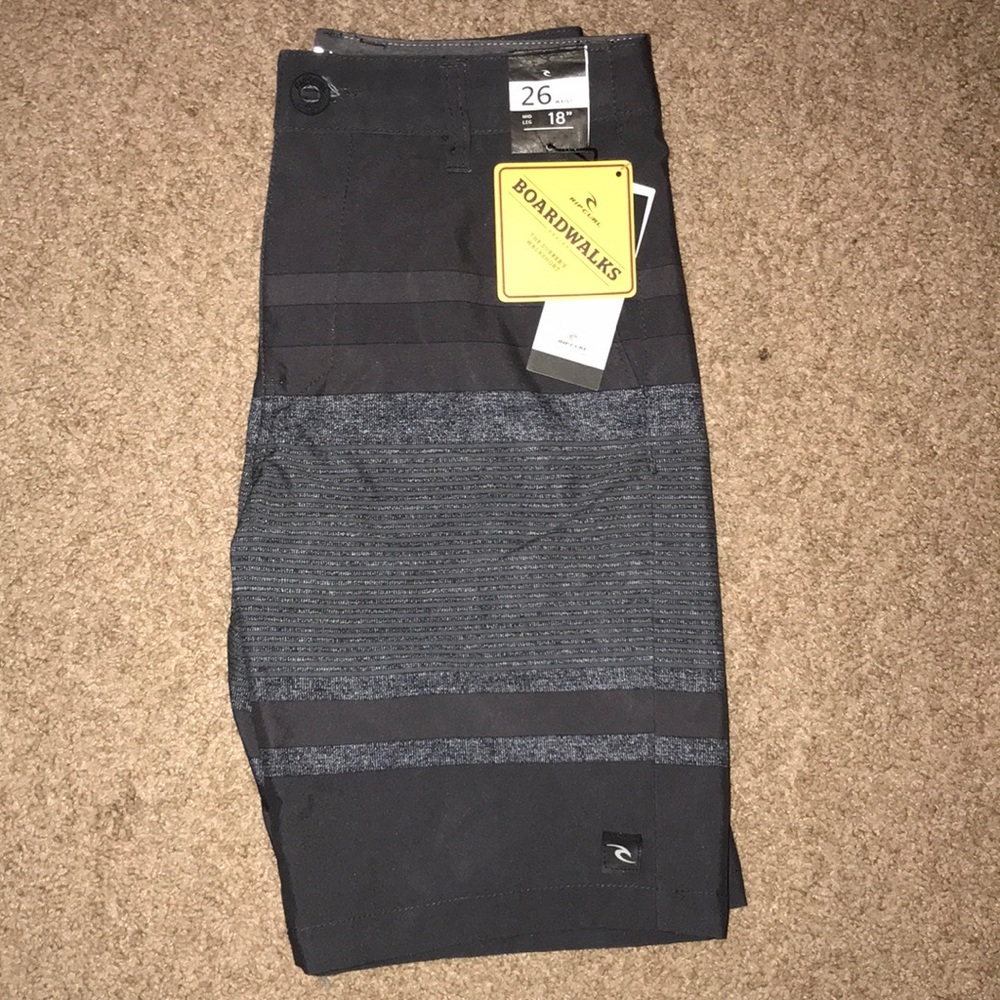 Rip Curl shorts boys size 26”